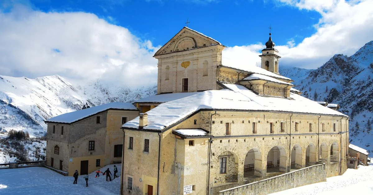 Exploring Italy: A Journey from Domodossola to Florence