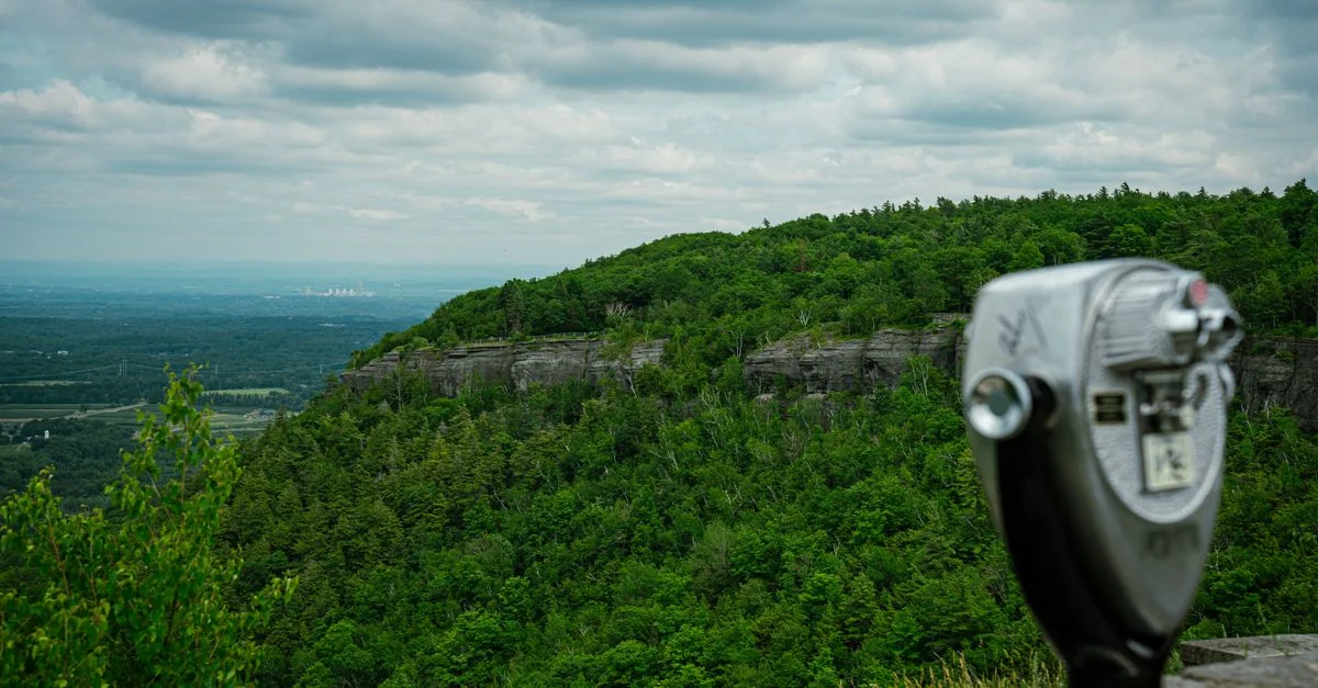 A Walker’s Guide to Dutchess County: Exploring on Foot