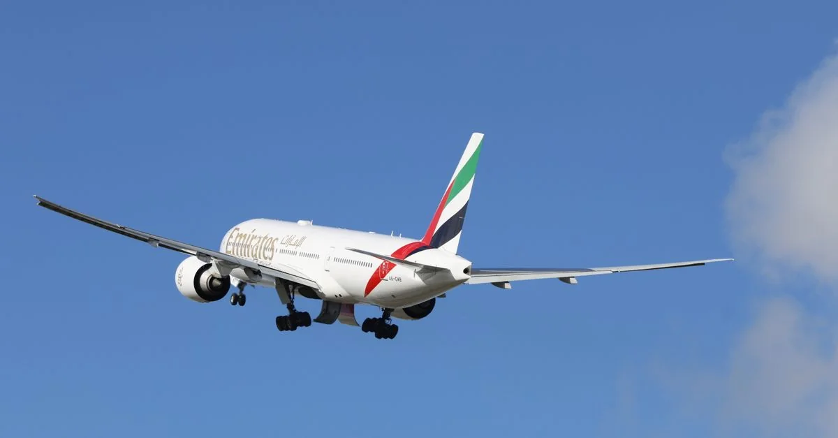 Emirates (EK) Airline Review: Route Network, Pricing, and Performance Analysis