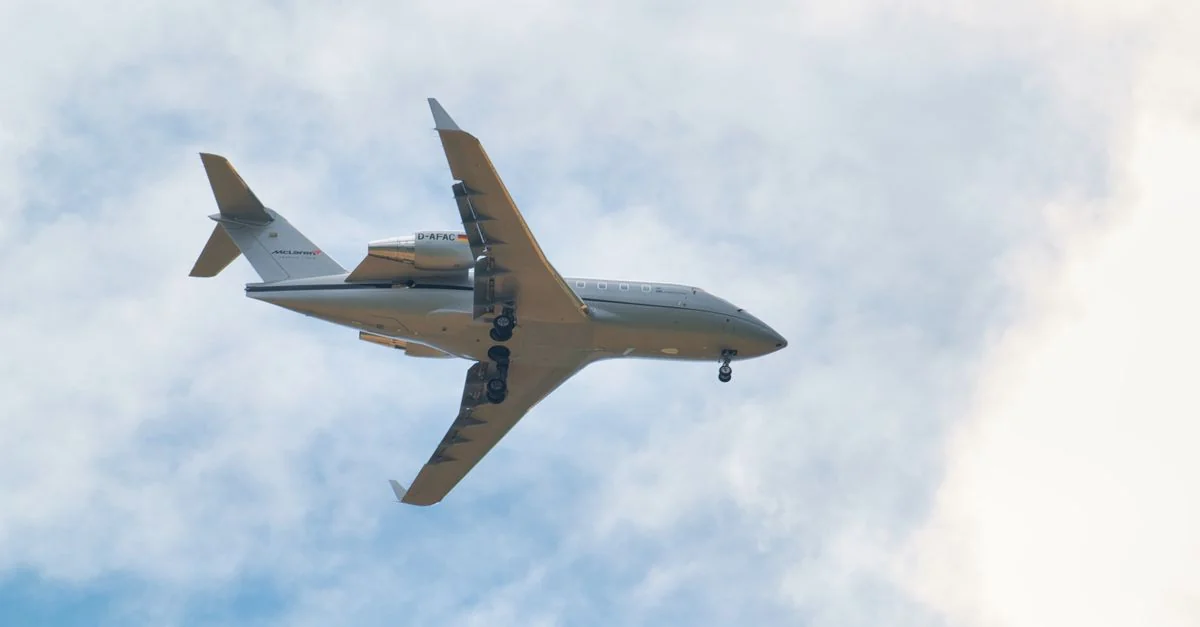 Comprehensive Data-Driven Review of Endeavor Air (9E)