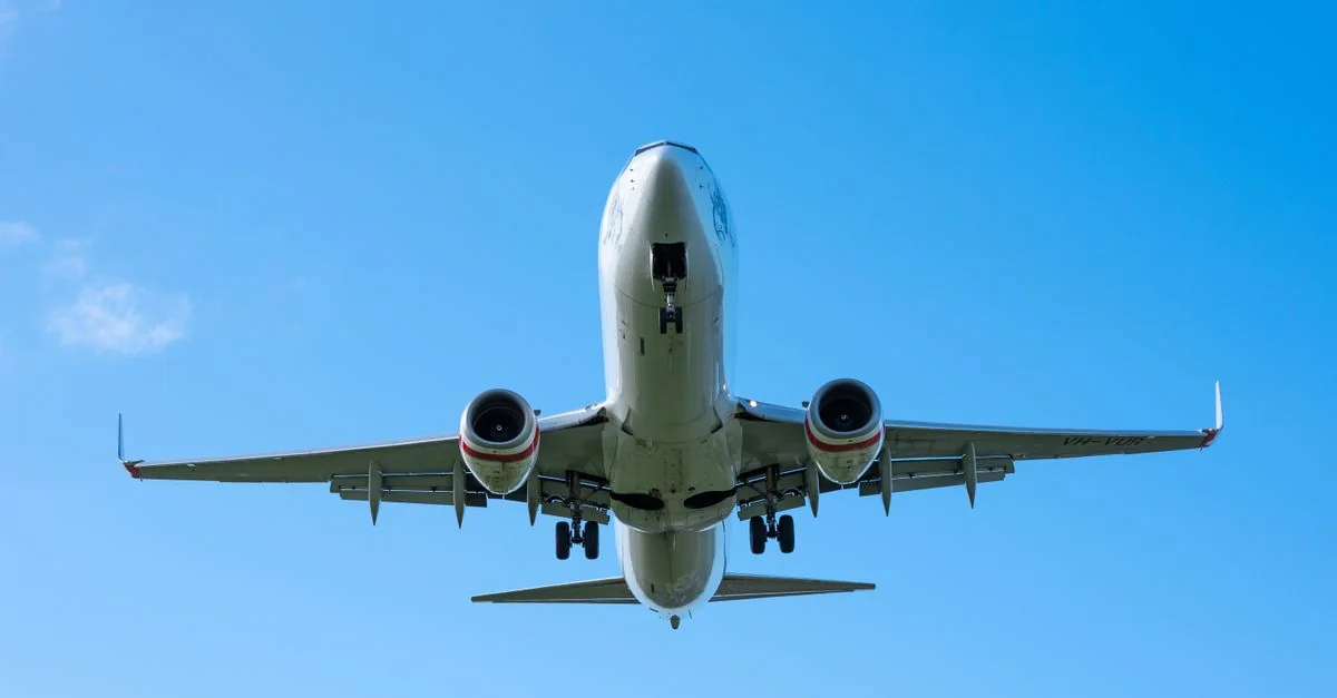 Comprehensive Data-Driven Review of Endeavor Air (9E)