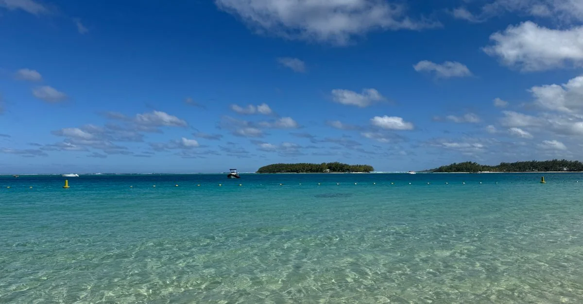 Staying Connected in Mauritius: The Ultimate eSIM Guide for Tech Travelers