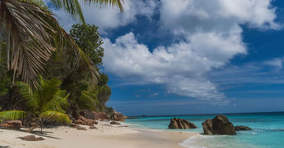 Seychelles eSIM Guide for Tech-Savvy Travelers