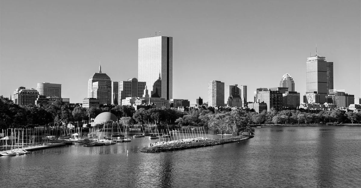 Boston Traveler&rsquo;s Guide to August 2026 Flight Deals