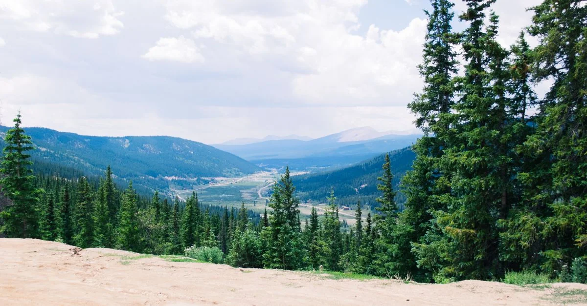 Yellowstone&rsquo;s Grandeur: Day Trips from Gallatin County