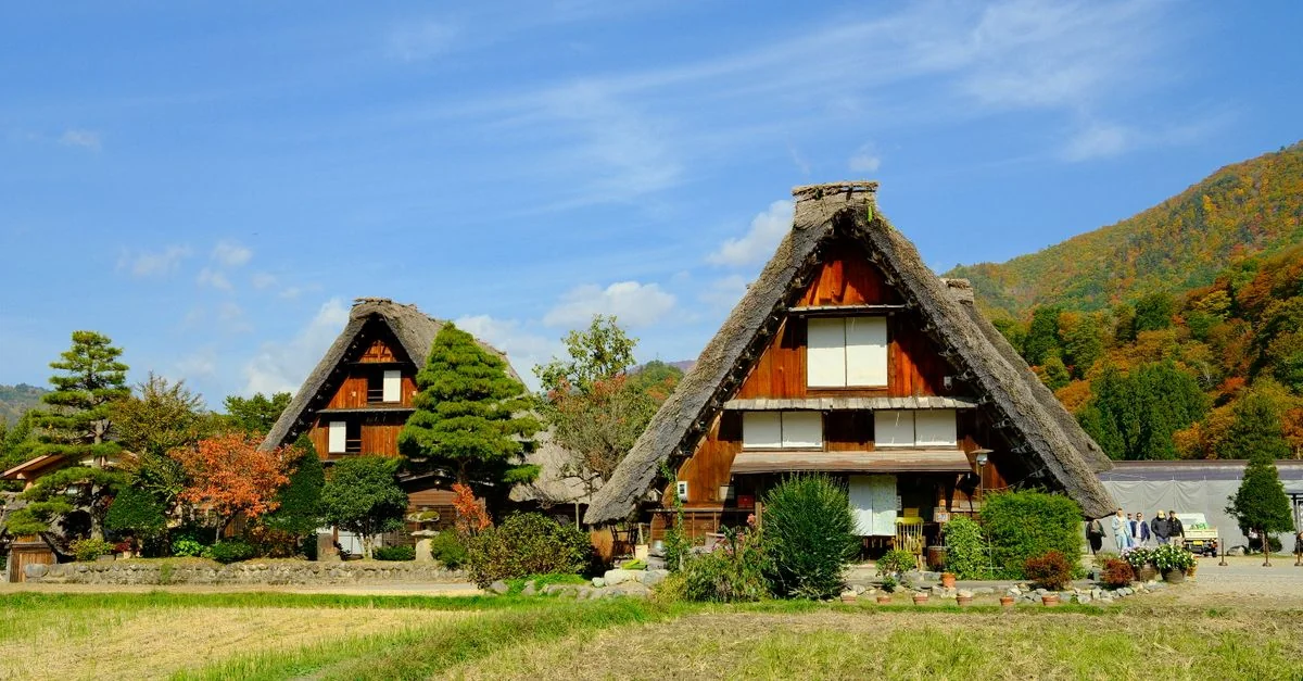 A Pedestrian’s Guide to Exploring Gifu and Takayama