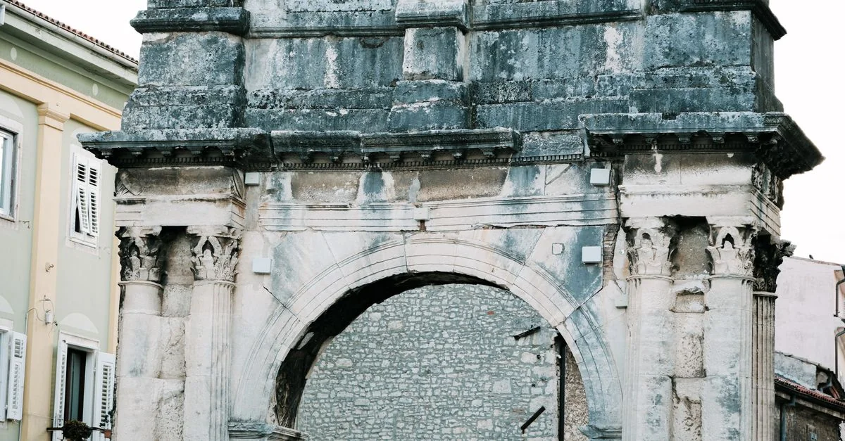 Best Cruise Tours in Grad Pula
