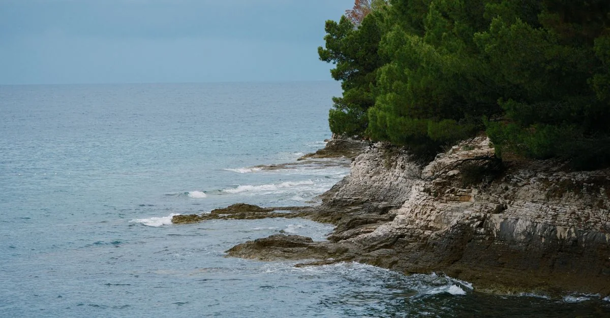 Navigating Puzzle Experiences and Escape Rooms in Grad Pula