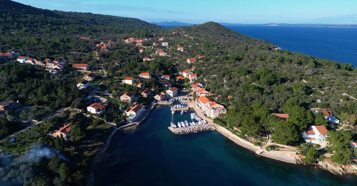 Navigating Puzzle Experiences and Escape Rooms in Grad Pula