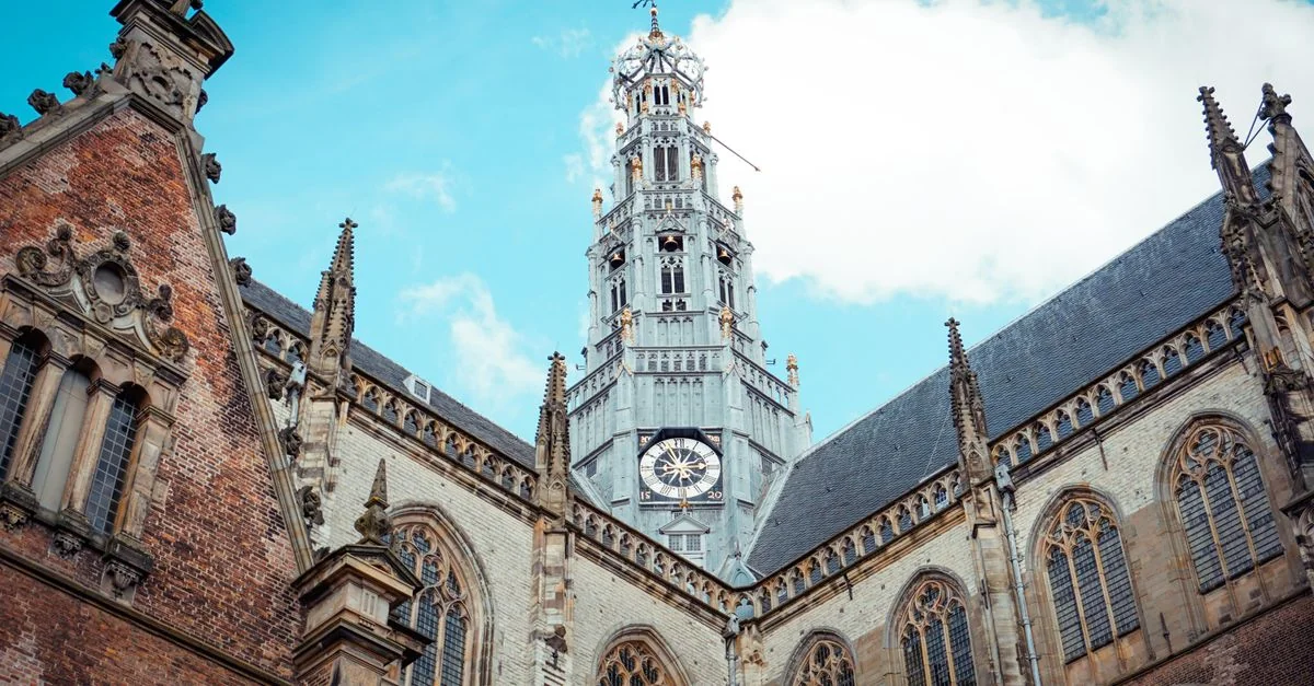 The Definitive Haarlem Water Sports Guide: Canals and Cruising
