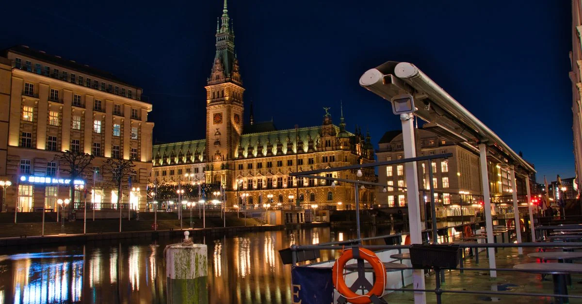 Navigating Between Halle and Leipzig: A European Travel Writer’s Transit Route Guide