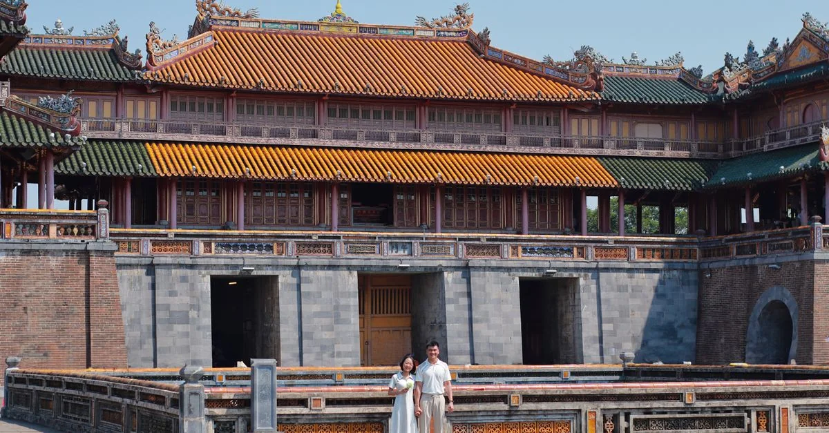 Navigating the Art and Heritage of Hoàn Kiếm