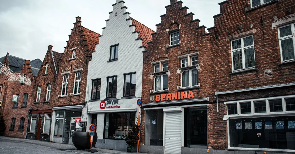 HT Escape Rooms and Puzzle Experiences: A Detective’s Guide