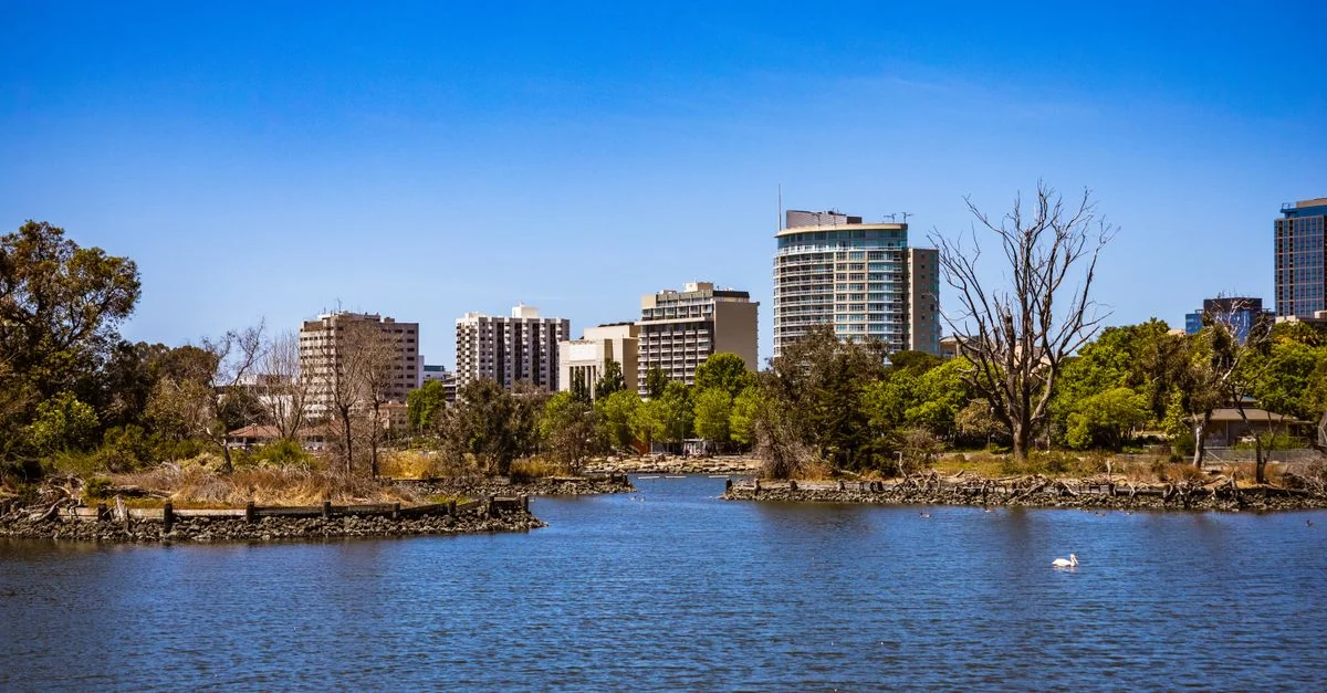 Hume City Airport and Hotel Transfer Guide