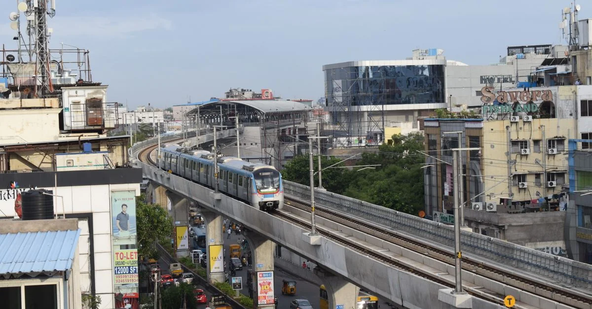 Exploring Hyderabad: The Ultimate City Tours and Sightseeing Guide