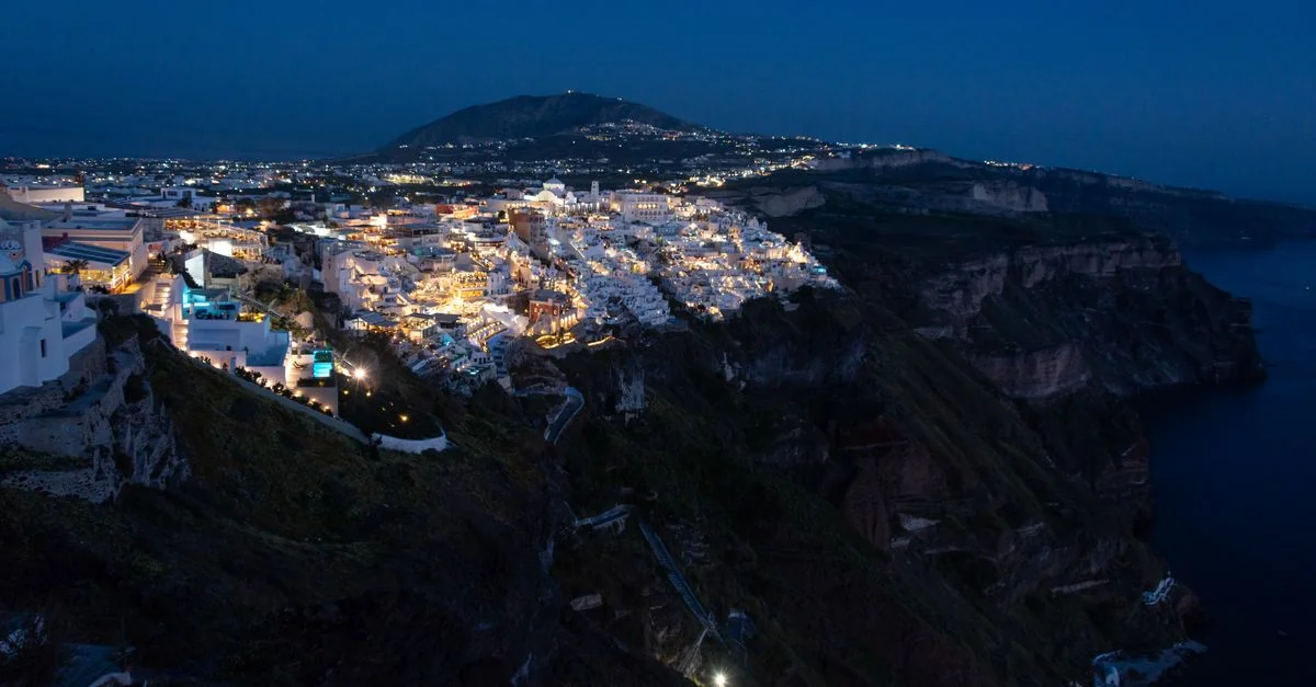 Ultimate Food Tours and Dining Guide for Imerovigli: What to Eat and Where to Go