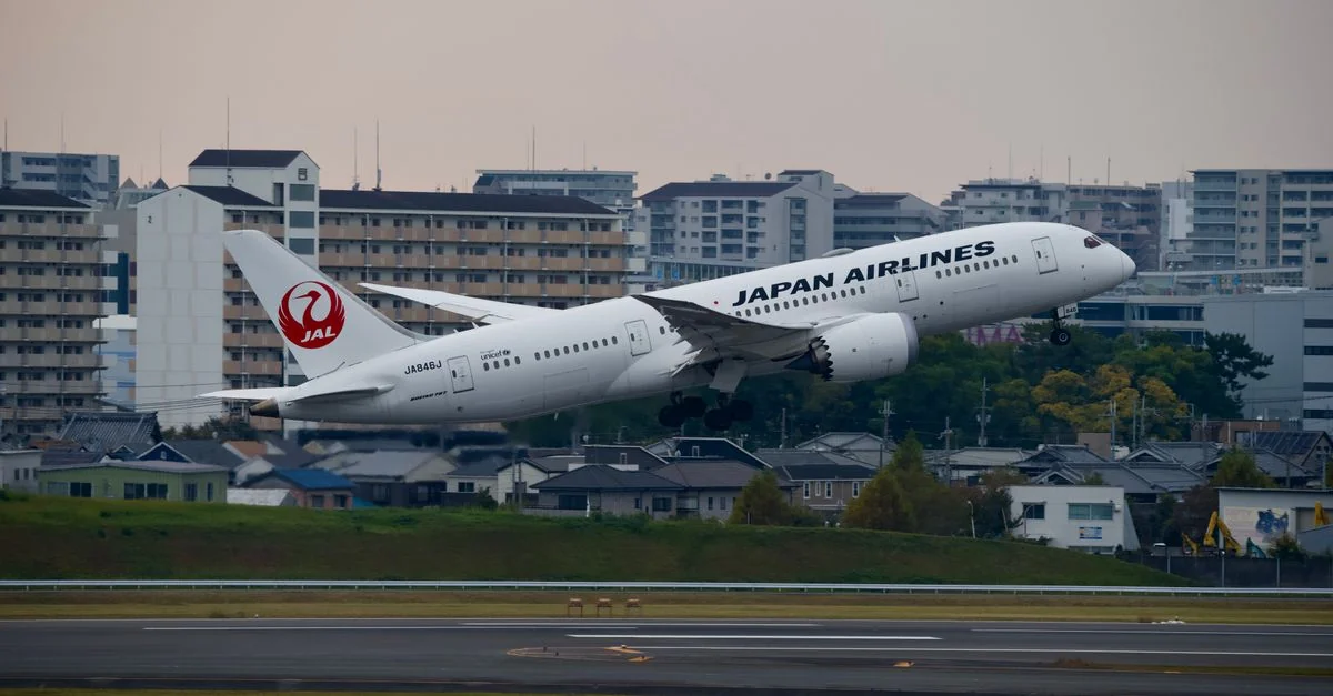 Japan Airlines Comprehensive Carrier Review and Data Analysis