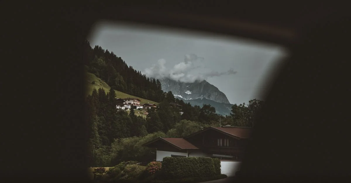 Journey from Kitzbühel to Innsbruck: A Transport Planner