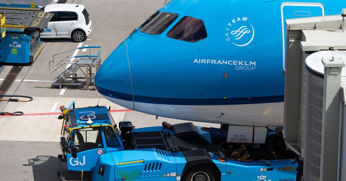 KLM Data-Driven Airline Review