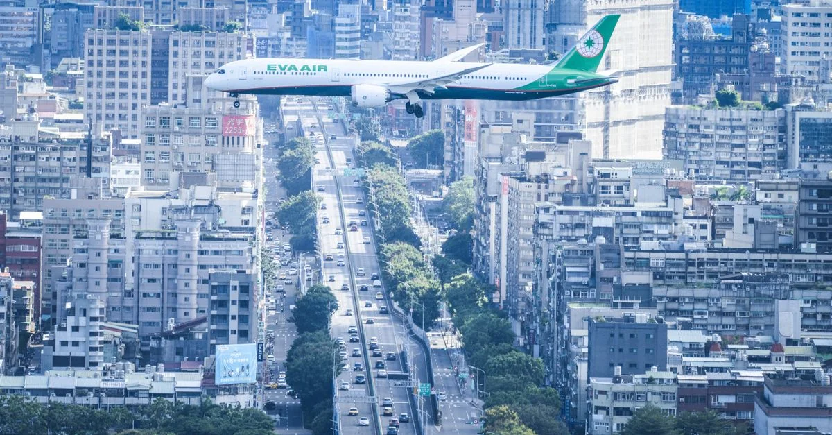 Level (LL) Airline Review