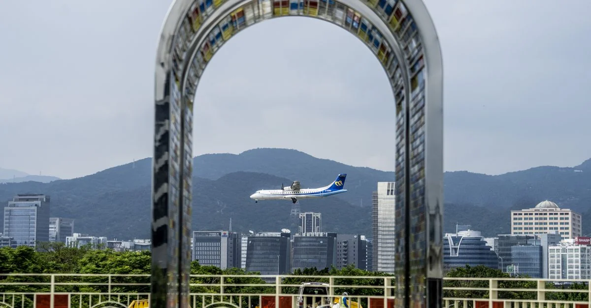 Level (LL) Airline Review