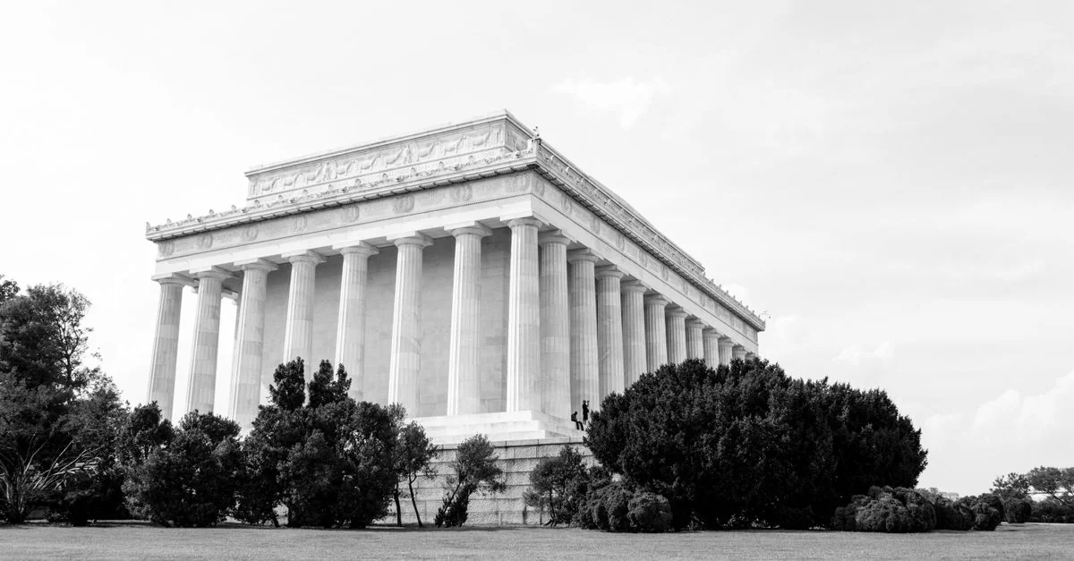 The Ultimate Walking Tours Guide for Lincoln County