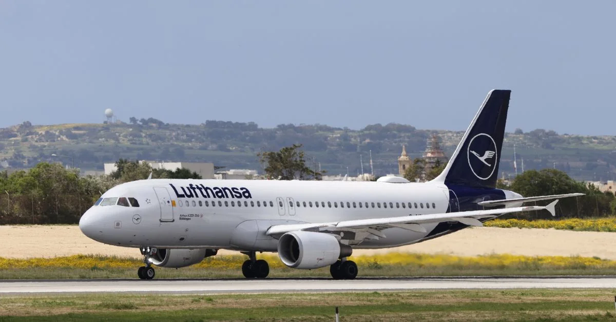 Lufthansa Airline Review: Network, Pricing, and Route Analysis