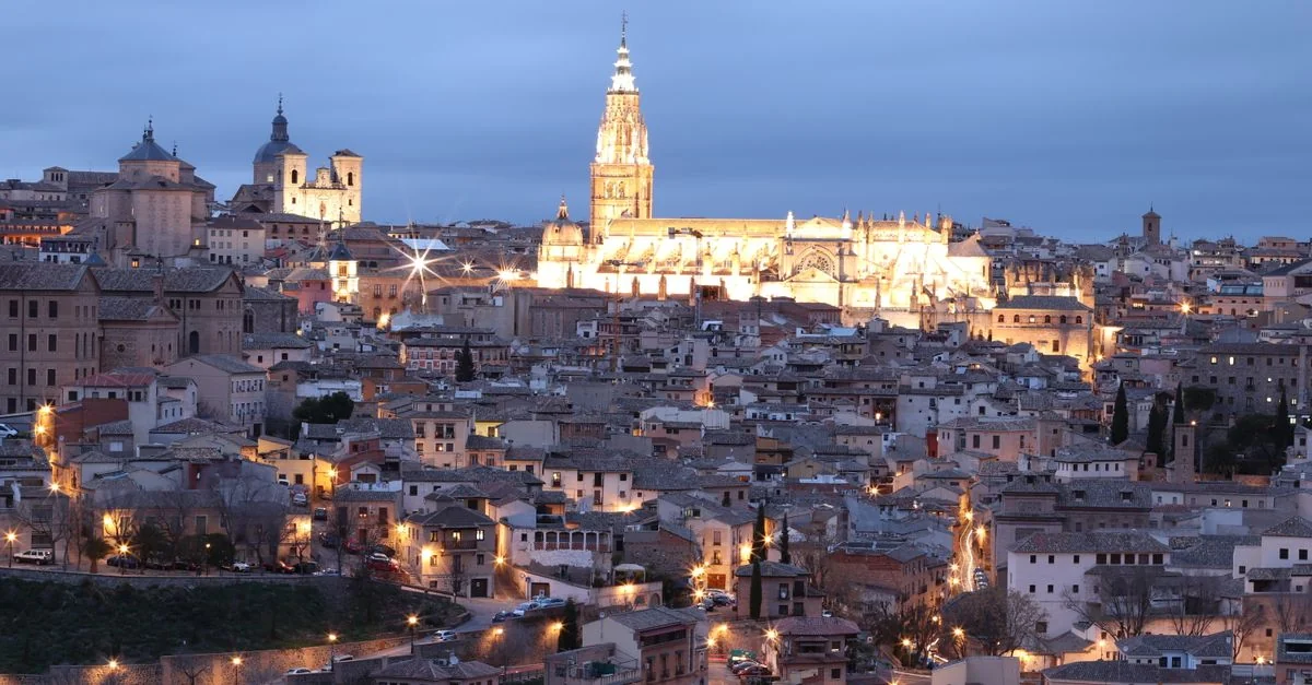 Day Trips From M: Castles, Mountain Trails and Lavender Valleys