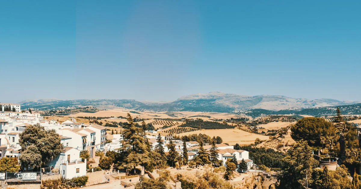 Navigating MA: The Best Day Trips by Budget and Terrain