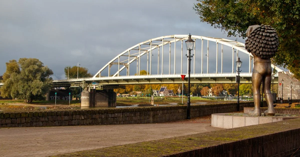 Maastricht Walking Tour Guide: Exploring the City on Foot
