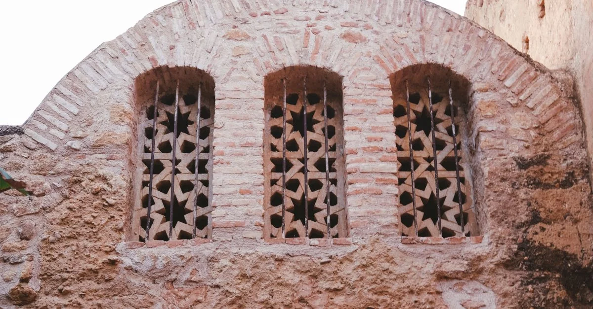 Marrakech&rsquo;s Escape Rooms and Puzzle Experiences: A Sherlock Holmes Adventure
