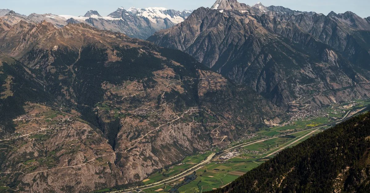 Traveling from Martigny to Montreux: A Comprehensive Transit Overview