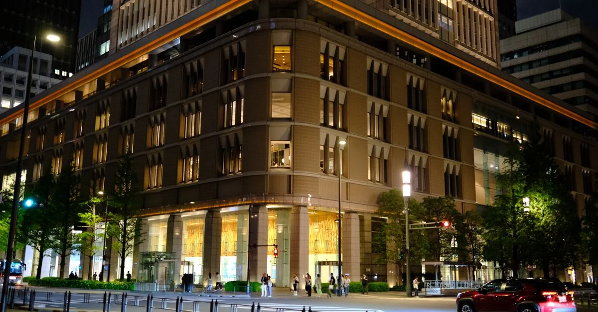 Marunouchi Day Trips: Castles, Shrines and Snow Monkeys Beyond the Station