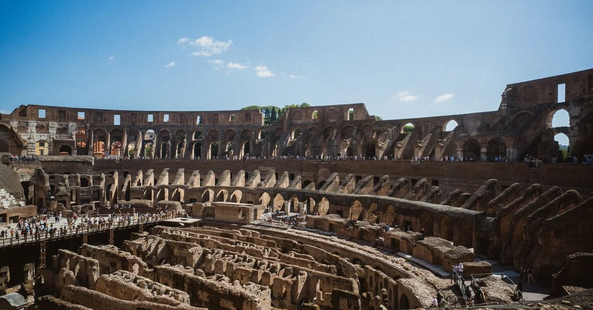 ME Day Trip Guide: Volcanic Slopes, Film History, and Coastal Villages
