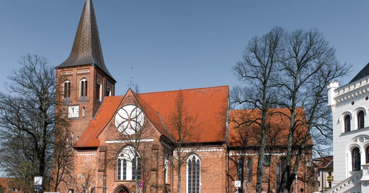Exploring Mecklenburg-Vorpommern: A Guide to City Tours and Sightseeing