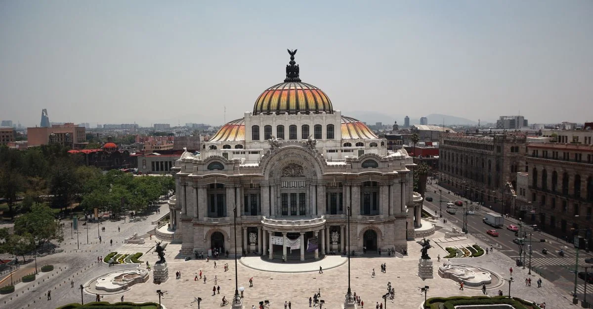 Navigating Mexico City: A Guide to Sightseeing and Tours