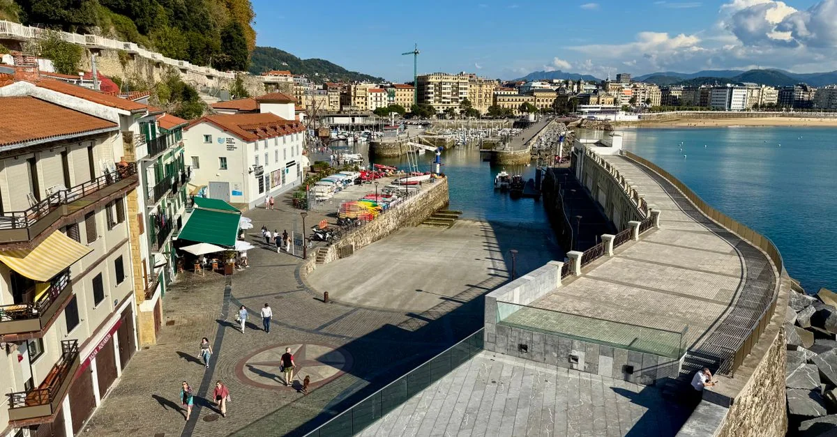 Tasting Donostia / San Sebastián: A Michelin Dining Guide