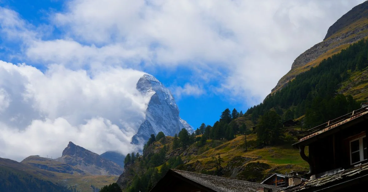 Zermatt&rsquo;s Michelin Stars: A Food Lover&rsquo;s Guide to the Matterhorn&rsquo;s Culinary Scene