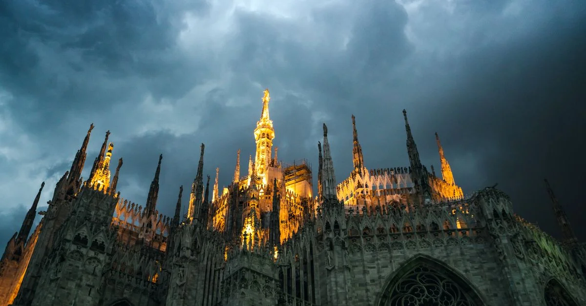 Milan Sightseeing Guide: City Tours and Sightseeing Itineraries