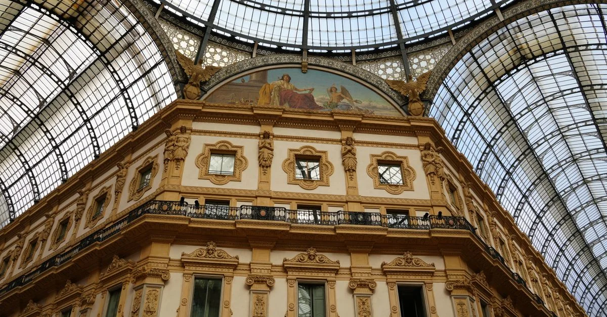 Milan Day Trips: Castles, Coasts & Mountain Roads