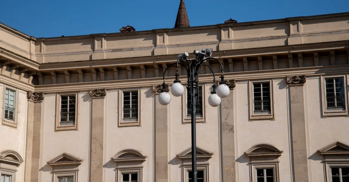 Traveling from Milan to Madrid: A Complete Transport Route Guide