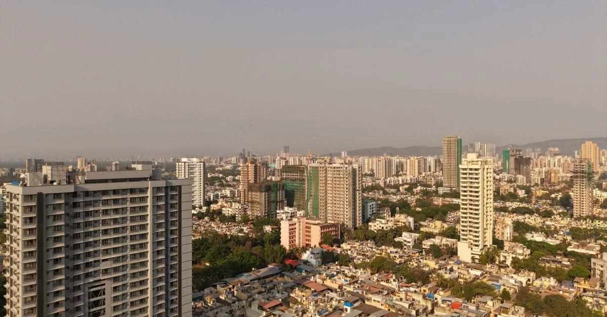 Mumbai Walking Tours Guide: Explore the City on Foot