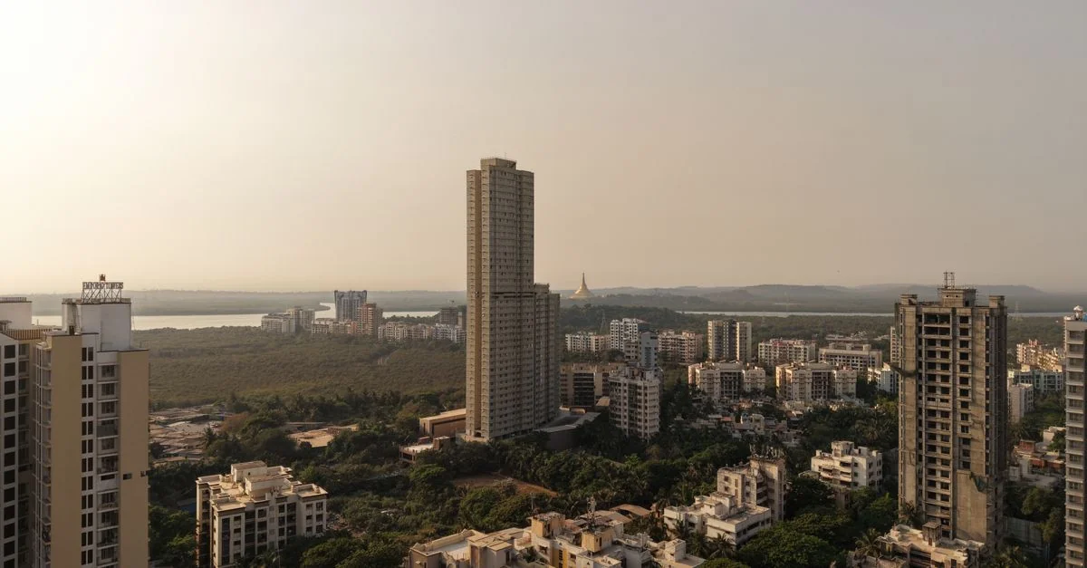 Mumbai Walking Tours Guide: Explore the City on Foot