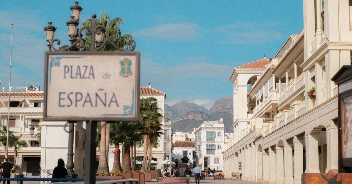Traveling from Nerja to Madrid: Transport Choices and Logistics