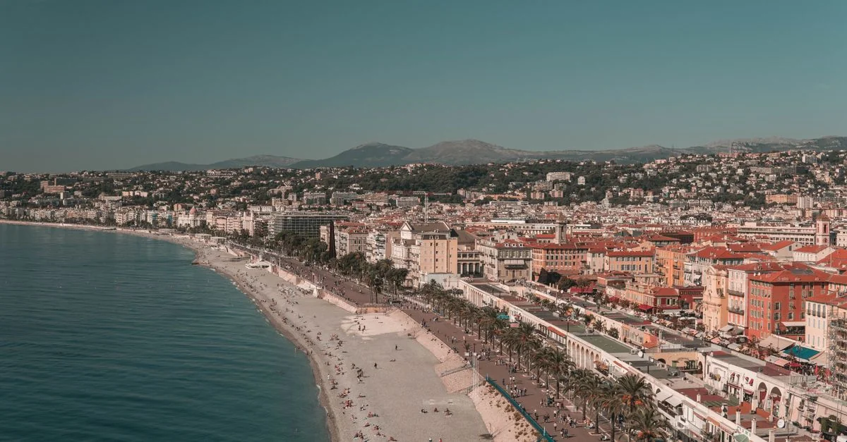 Traveling from Nice to Milan
