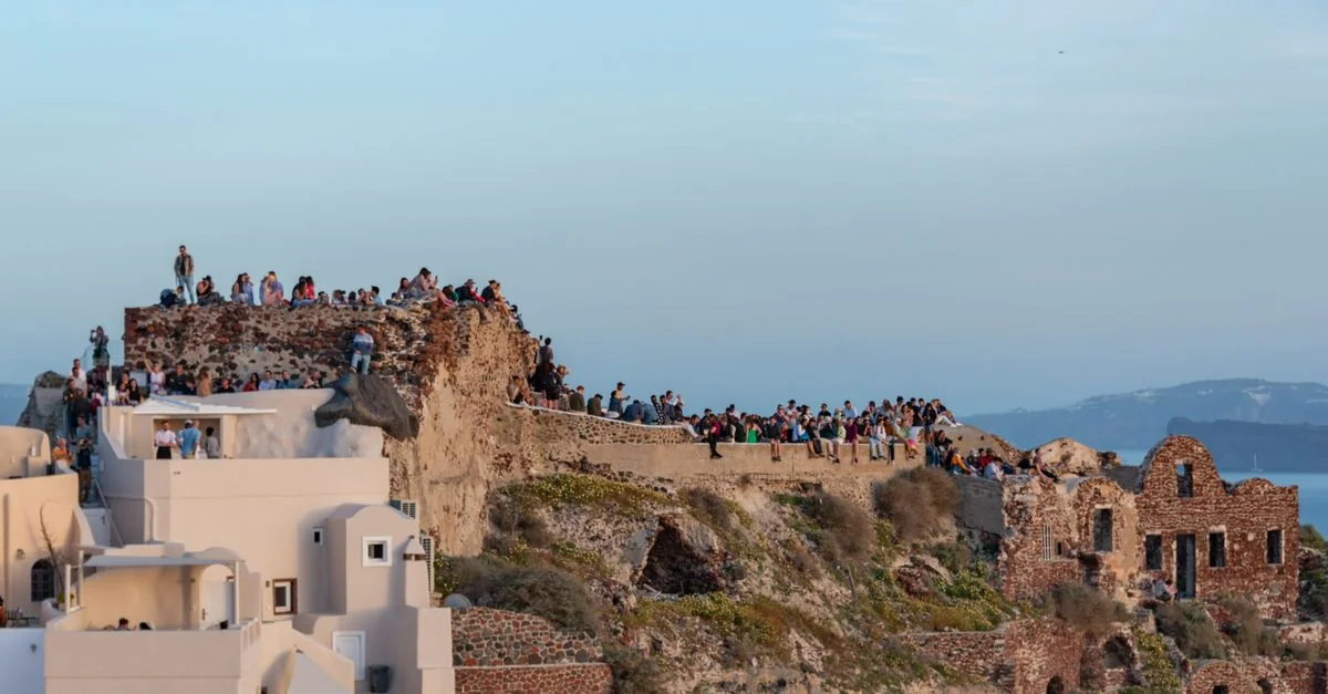 The Oia to Mykonos Ferry Guide: Crossing the Aegean
