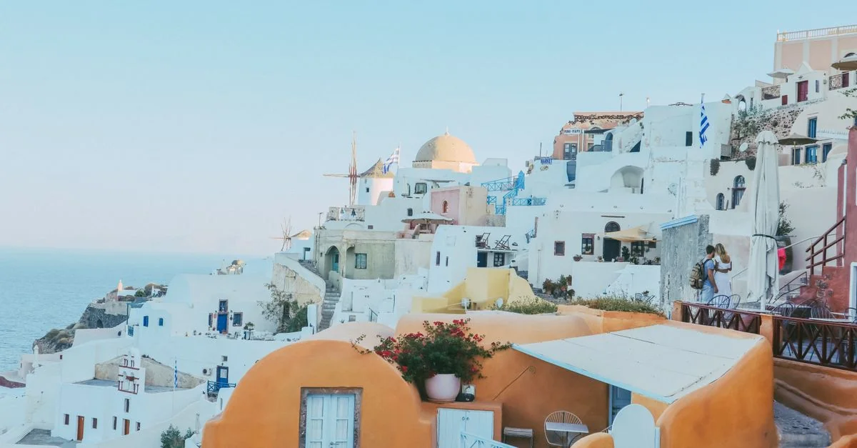 The Oia to Mykonos Ferry Guide: Crossing the Aegean