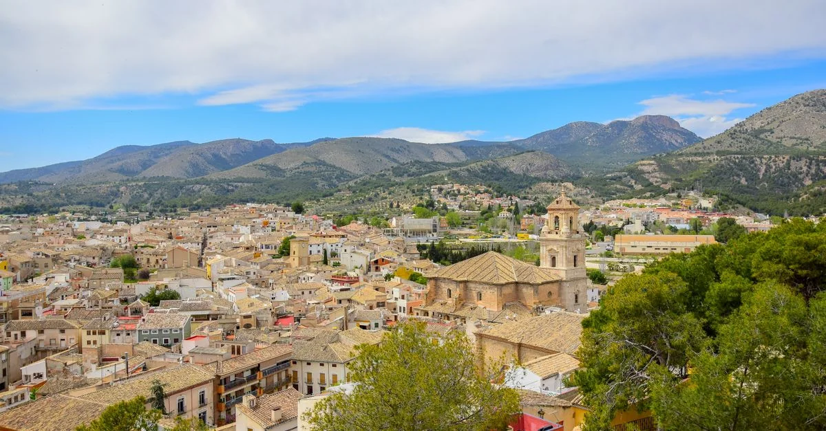 Traveling Between Ontinyent and Valencia