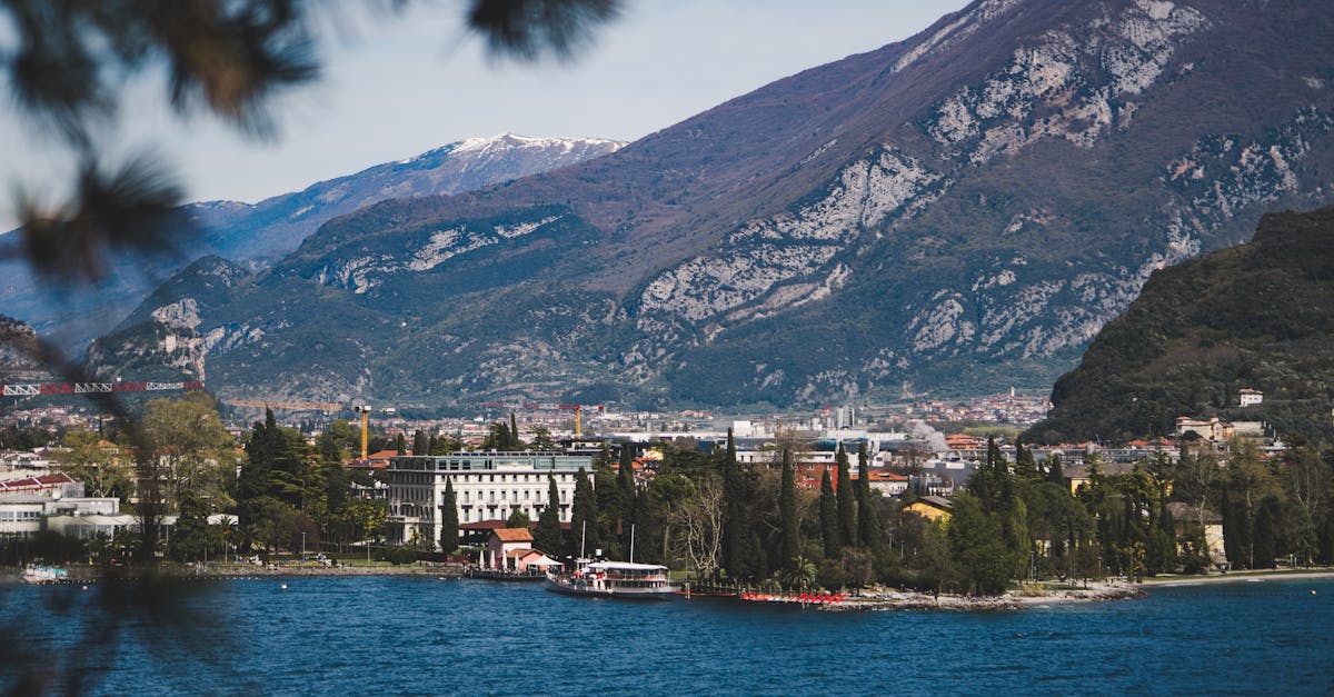 peschiera-del-garda-to-genova-train