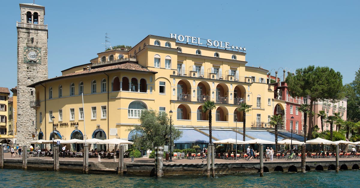 peschiera-del-garda-to-genova-train